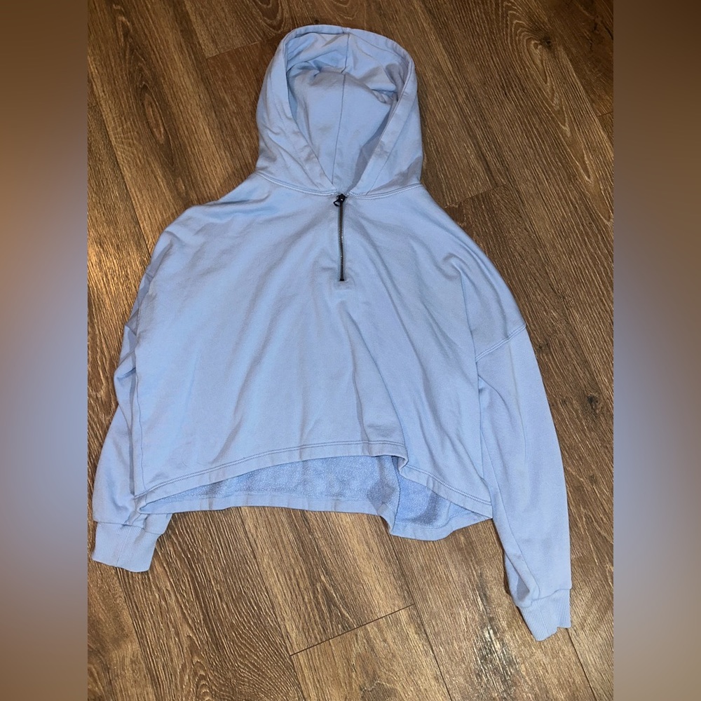 American eagle cropped hoodie